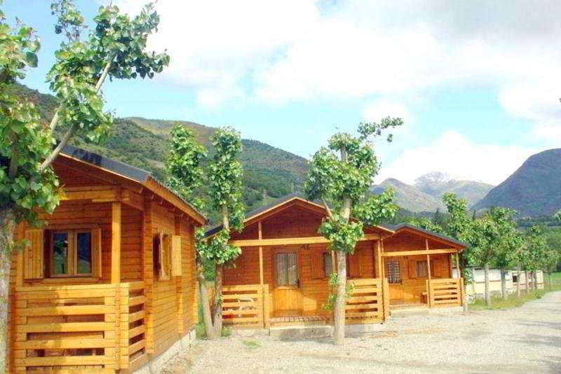 Aiguestortes Camping Resort Esterri d'Àneu Eksteriør billede
