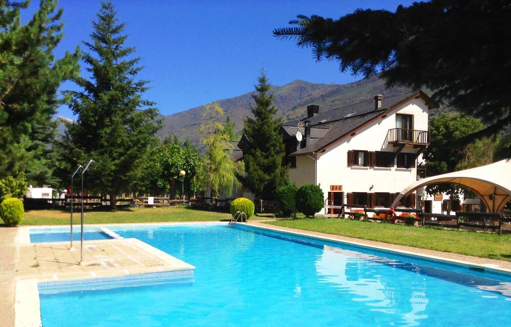Aiguestortes Camping Resort Esterri d'Àneu Eksteriør billede